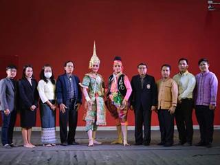 สาขาวิชาศิลปะการแสดง,คณะสถาปัตยกรรมศาสตร์และศิลปกรรมศาสตร์,มหาวิทยาลัยพะเยา,,ได้จัดการสอบรำเดี่ยวมาตรฐานทางด้านนาฏศิลป์ไทย,ของนิสิตรุ่นที่,3