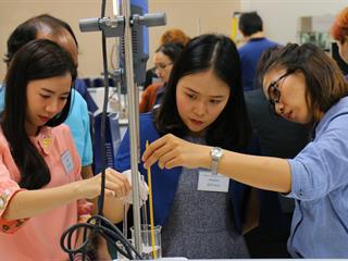 โครงการอบรมเชิงปฏิบัติการ,การพัฒนาผลิตภัณฑ์เครื่องสำอาง,"รุ่นที่3"