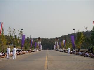 โรงเรียนสาธิตมหาวิทยาลัยพะเยา,เฝ้าทูลละอองพระบาทรับเสด็จ,สมเด็จพระเทพรัตนราชสุดา,ฯ,สยามบรมราชกุมารี