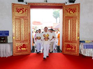 มหาวิทยาลัยพะเยา,ร่วมกับเทศบาลเมืองพะเยา,และจังหวัดพะเยา,จัดโครงการ"กว๊านพะเยาสายน้ำแห่งชีวิต,ตานข้าวทิพย์พระเจ้าตนหลวง",เพื่อส่งเสริมวัฒนธรรมประเพณี,วิถีชีวิต,และประชาสัมพันธ์,ด้านการท่องเที่ยวของจังหวัดพะเยา