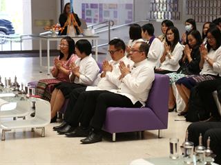 คณะกรรมการส่งเสริมกิจการมหาวิทยาลัยพะเยา,ทอดผ้าป่าสามัคคี,สนับสนุนทุนการศึกษานิสิตมหาวิทยาลัยพะเยา