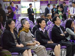 คณะศิลปศาสตร์,มหาวิทยาลัยพะเยา,ร่วมจัดนิทรรศการ,1,คณะ,1,โมเดล,,ต้อนรับคณะศึกษาดูงานจากวิทยาลัยป้องกันราชอาณาจักร(วปอ.)