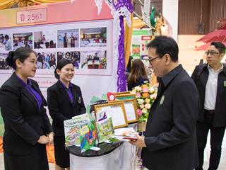 คณะศิลปศาสตร์,มหาวิทยาลัยพะเยา,ร่วมจัดนิทรรศการ,1,คณะ,1,โมเดล,,ต้อนรับคณะศึกษาดูงานจากวิทยาลัยป้องกันราชอาณาจักร(วปอ.)