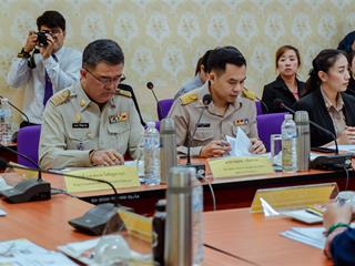 คณะเทคโนโลยีสารสนเทศและการสื่อสาร,มหาวิทยาลัยพะเยา,มอบโปรแกรม/แอพลิเคชั่น,“ระบบบริหารจัดการรับเรื่องร้องทุกข์,ศูนย์ดำรงธรรมจังหวัดพะเยา”,ให้กับทางผู้ว่าราชการจังหวัดพะเยา,เพื่อเพิ่มช่องทางการร้องเรียน,ร้องทุกข์ให้ประชาชนได้สะดวก,รวดเร็วมากยิ่งขึ้น