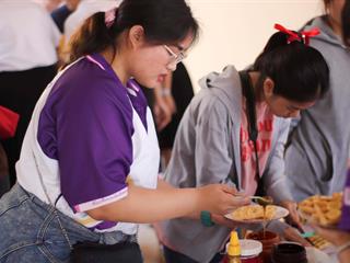 สาขาวิชาภาษาฝรั่งเศส,คณะศิลปศาสตร์,จัดโครงการ,“เทศกาลวัฒนธรรมฝรั่งเศส”,กิจกรรมที่,1,“การ์นาวาล”
