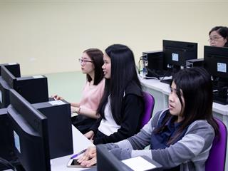 คณะศิลปศาสตร์จัดโครงการ,“อ่านได้เขียนคล่องผ่านนิทาน”,กิจกรรมที่,4,“การสร้าง,E,book”