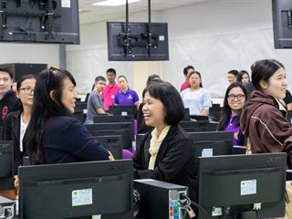 คณะศิลปศาสตร์จัดโครงการ,“อ่านได้เขียนคล่องผ่านนิทาน”,กิจกรรมที่,4,“การสร้าง,E,book”