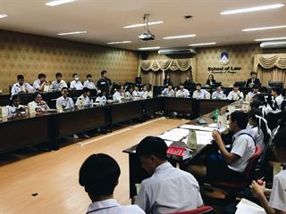 คณะนิติศาสตร์,ต้อนรับนักเรียน,โรงเรียนสาธิตมหาวิทยาลัยพะเยา