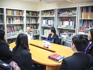 คณะรัฐศาสตร์และสังคมศาสตร์,มหาวิทยาลัยพะเยา,แลกเปลี่ยนเรียนรู้การจัดการหลักสูตรและการบริหารงานภายในองค์กร,ณ,วิทยาลัยนวัตกรรมสังคม,มหาวิทยาลัยรังสิต