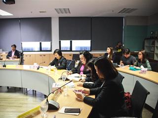 คณะรัฐศาสตร์และสังคมศาสตร์,มหาวิทยาลัยพะเยา,แลกเปลี่ยนเรียนรู้การจัดการหลักสูตรและรูปแบบการจัดการเรียนการสอน,ณ,คณะรัฐศาสตร์,จุฬาลงกรณ์มหาวิทยาลัย