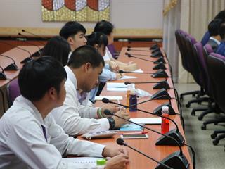 คณะรัฐศาสตร์และสังคมศาสตร์,มหาวิทยาลัยพะเยา,ดำเนินโครงการวิเคราะห์และจัดทำแผนปฏิบัติการประจำปี,คณะรัฐศาสตร์และสังคมศาสตร์,และโครงการรับฟังผู้มีส่วนได้ส่วนเสีย,ระดับหลักสูตรและระดับคณะ