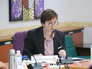 คณะรัฐศาสตร์และสังคมศาสตร์,มหาวิทยาลัยพะเยา,ดำเนินโครงการวิเคราะห์และจัดทำแผนปฏิบัติการประจำปี,คณะรัฐศาสตร์และสังคมศาสตร์,และโครงการรับฟังผู้มีส่วนได้ส่วนเสีย,ระดับหลักสูตรและระดับคณะ