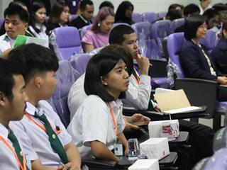 ต้อนรับคณะศึกษาดูงานจากมหาวิทยาลัยแม่โจ้