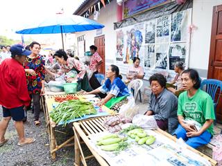 ม.พะเยา,ลงพื้นที่,ร่วมกิจกรรม,“กาดหมั้วฮิมตาง,ฯ”