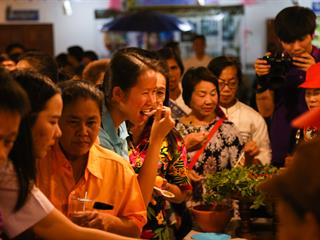 ม.พะเยา,ลงพื้นที่,ร่วมกิจกรรม,“กาดหมั้วฮิมตาง,ฯ”