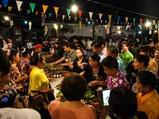 ม.พะเยา,ลงพื้นที่,ร่วมกิจกรรม,“กาดหมั้วฮิมตาง,ฯ”