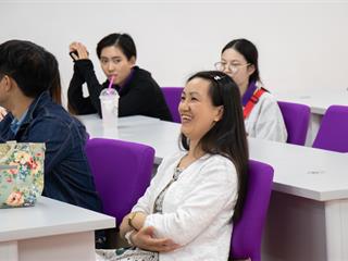 ศูนย์ภาษา,คณะศิลปศาสตร์,ดำเนินโครงการ,“อบรมภาษาอังกฤษ,CHAT,ROOM”