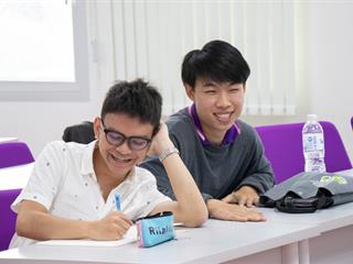 ศูนย์ภาษา,คณะศิลปศาสตร์,ดำเนินโครงการ,“อบรมภาษาอังกฤษ,CHAT,ROOM”