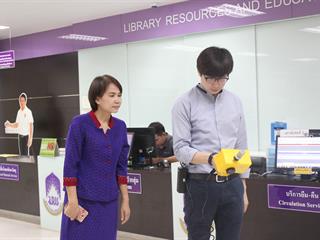 การตรวจวัด,PM,2.5,ภายในอาคารศูนย์บรรณสารและสื่อการศึกษา,โดยทีมอาจารย์สาขาวิชาอาชีวอนามัยและความปลอดภัย,มหาวิทยาลัยพะเยา