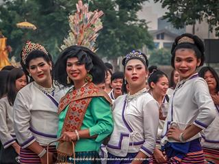 คณะรัฐศาสตร์และสังคมศาสตร์,มหาวิทยาลัยพะเยา,ร่วมโครงการ,“ประเพณีแห่ผ้าห่มพระธาตุจอมทอง”,ครั้งที่,4,โดยความร่วมมือระหว่างคณะศิลปศาสตร์,คณะรัฐศาสตร์และสังคมศาสตร์,และวิทยาลัยการศึกษา,มหาวิทยาลัยพะเยา