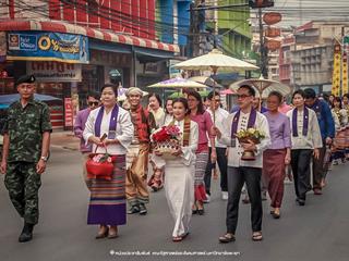 คณะรัฐศาสตร์และสังคมศาสตร์,มหาวิทยาลัยพะเยา,ร่วมโครงการ,“ประเพณีแห่ผ้าห่มพระธาตุจอมทอง”,ครั้งที่,4,โดยความร่วมมือระหว่างคณะศิลปศาสตร์,คณะรัฐศาสตร์และสังคมศาสตร์,และวิทยาลัยการศึกษา,มหาวิทยาลัยพะเยา