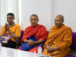 ศิษย์เก่าและศิษย์ปัจจุบัน,หลักสูตรปริญญาเอกและปริญญาโท,สาขาวิชาภาษาไทย,ดำเนินกิจกรรม,"มุทิตาคารวะ,รองศาสตราจารย์พูนพงษ์,งามเกษม"