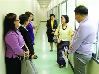 คณะผู้บริหารมหาวิทยาลัยพะเยา,ลงพื้นที่,SAFE,ZONE,,ศูนย์บรรณสารและสื่อการศึกษา