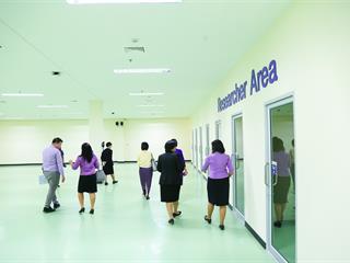 คณะผู้บริหารมหาวิทยาลัยพะเยา,ลงพื้นที่,SAFE,ZONE,,ศูนย์บรรณสารและสื่อการศึกษา