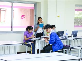 คณะผู้บริหารมหาวิทยาลัยพะเยา,ลงพื้นที่,SAFE,ZONE,,ศูนย์บรรณสารและสื่อการศึกษา