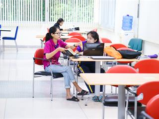 คณะผู้บริหารมหาวิทยาลัยพะเยา,ลงพื้นที่,SAFE,ZONE,,ศูนย์บรรณสารและสื่อการศึกษา