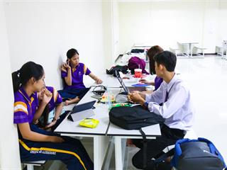 คณะผู้บริหารมหาวิทยาลัยพะเยา,ลงพื้นที่,SAFE,ZONE,,ศูนย์บรรณสารและสื่อการศึกษา