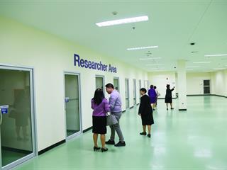 คณะผู้บริหารมหาวิทยาลัยพะเยา,ลงพื้นที่,SAFE,ZONE,,ศูนย์บรรณสารและสื่อการศึกษา
