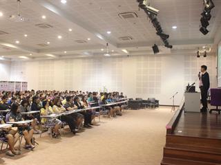 คณะครูและนักเรียนเพาะพันธุ์ปัญญากว่า,250,คนร่วม,ประชุมวิชาการสรุปโครงงานฐานวิจัย