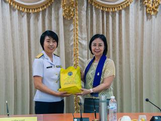 มหาวิทยาลัยพะเยา,ร่วมกับ,สำนักงานคุมประพฤติจังหวัดพะเยา,ลงนามความร่วมมือ,ทางวิชาการ,ในการพัฒนาบุคลากรด้านวิชาการเทคโนโลยีและพัฒนาระบบสารสนเทศ,,เพื่อการแก้ไขฟื้นฟูผู้กระทำผิดในชุมชน