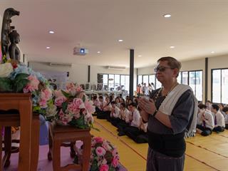 งานกิจการนิสิตและสโมสรนิสิต,คณะทันตแพทยศาสตร์,จัดพิธีรดน้ำดำหัว,ประเพณีปี๋ใหม่เมือง,ประจำปีการศึกษา,2562