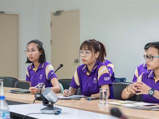 กองกิจการนิสิต,คณะเทคโนโลยีสารสนเทศและการสื่อสาร,มหาวิทยาลัยพะเยา,นำนิสิตสโมสรนิสิตคณะฯ,เข้าศึกษาดูงานกองกิจการนิสิตนักศึกษา,มหาวิทยาลัยแม่ฟ้าหลวง,จังหวัดเชียงราย,นำประสบการณืมาพัฒนาการทำงานของสโมสรนิสิตต่อไป