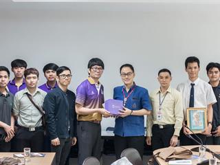 กองกิจการนิสิต,คณะเทคโนโลยีสารสนเทศและการสื่อสาร,มหาวิทยาลัยพะเยา,นำนิสิตสโมสรนิสิตคณะฯ,เข้าศึกษาดูงานกองกิจการนิสิตนักศึกษา,มหาวิทยาลัยแม่ฟ้าหลวง,จังหวัดเชียงราย,นำประสบการณืมาพัฒนาการทำงานของสโมสรนิสิตต่อไป