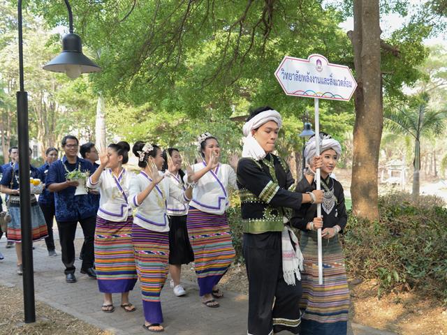 SEEN,เข้าร่วมกิจกรรม,“สืบฮีต,โตยฮอย,ป๋าเวณี,ปี๋ใหม่เมือง”,ซึ่งจัดขึ้นโดยมหาวิทยาลัยพะเยา