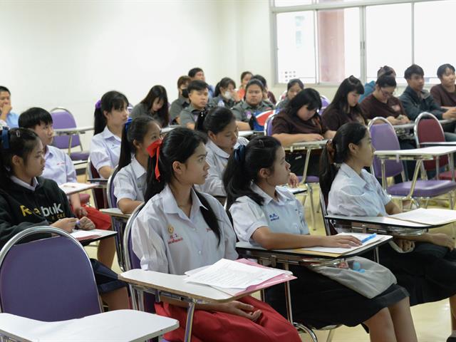 SEEN,ต้อนรับนักเรียนที่มาสอบสัมภาษณ์เพื่อเข้าศึกษาในมหาวิทยาลัยพะเยา