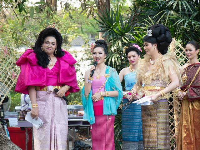 คณะศิลปศาสตร์เข้าร่วมโครงการ,“สืบฮีต,โตยฮอย,ป๋าเวณี,ปี๋ใหม่เมือง,ม.พะเยา”,,ประจำปี,2562,ณ,สวนพฤกษศาสตร์,บริเวณด้านหลังอาคารสำนักงานอธิการบดี