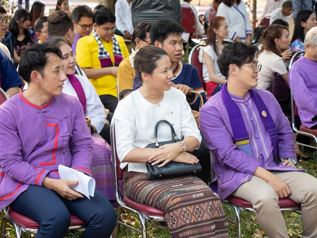 คณะศิลปศาสตร์เข้าร่วมโครงการ,“สืบฮีต,โตยฮอย,ป๋าเวณี,ปี๋ใหม่เมือง,ม.พะเยา”,,ประจำปี,2562,ณ,สวนพฤกษศาสตร์,บริเวณด้านหลังอาคารสำนักงานอธิการบดี