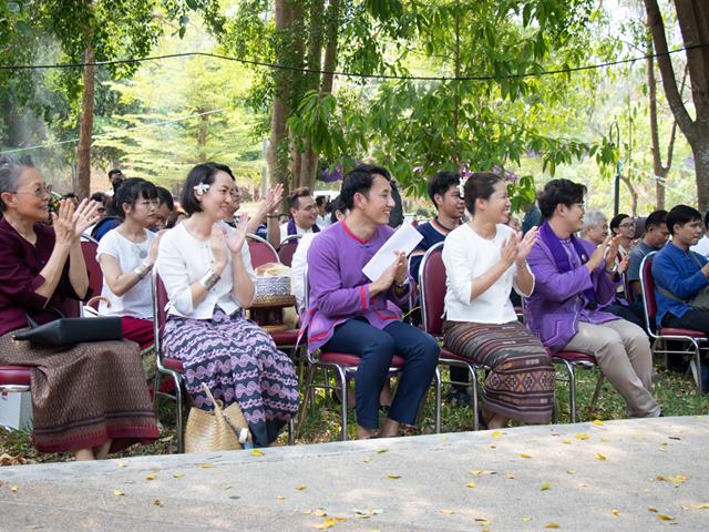 คณะศิลปศาสตร์เข้าร่วมโครงการ,“สืบฮีต,โตยฮอย,ป๋าเวณี,ปี๋ใหม่เมือง,ม.พะเยา”,,ประจำปี,2562,ณ,สวนพฤกษศาสตร์,บริเวณด้านหลังอาคารสำนักงานอธิการบดี