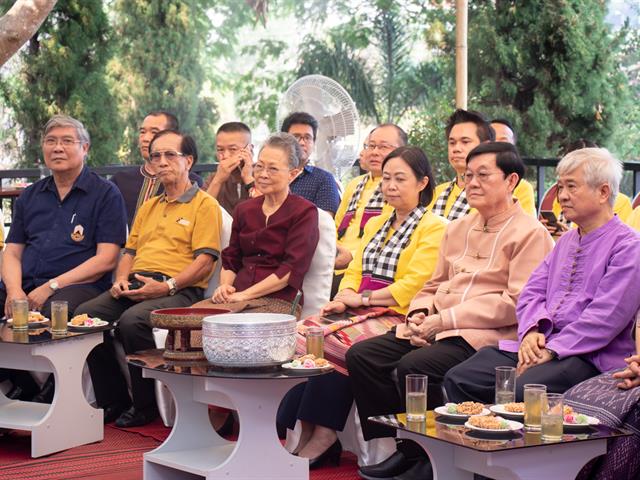 คณะศิลปศาสตร์เข้าร่วมโครงการ,“สืบฮีต,โตยฮอย,ป๋าเวณี,ปี๋ใหม่เมือง,ม.พะเยา”,,ประจำปี,2562,ณ,สวนพฤกษศาสตร์,บริเวณด้านหลังอาคารสำนักงานอธิการบดี