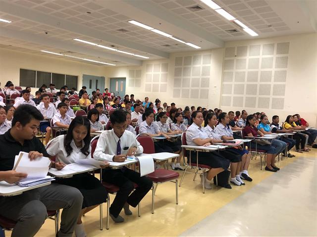 คณะนิติศาสตร์,แนะนำคณะและหลักสูตร,กิจกรรมต่างๆ,แก่นักเรียนและผู้ปกครองที่มาสอบสัมภาษณ์
