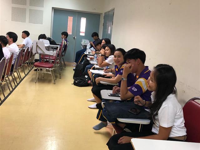 คณะนิติศาสตร์,แนะนำคณะและหลักสูตร,กิจกรรมต่างๆ,แก่นักเรียนและผู้ปกครองที่มาสอบสัมภาษณ์