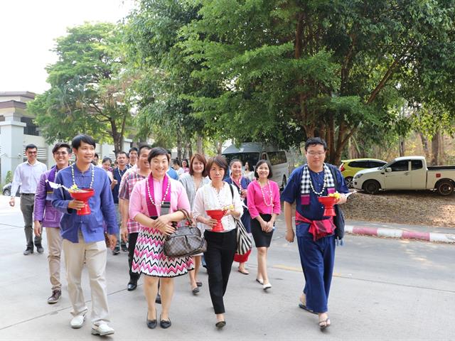 คณะรัฐศาสตร์และสังคมศาสตร์,มหาวิทยาลัยพะเยา,ร่วมงาน,“สืบฮีต,โตยฮอย,ป๋าเวณี,ปี๋ใหม่เมือง,ม.พะเยา”,ประจำปี,2562
