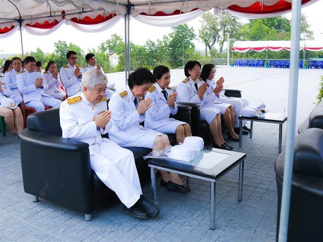 อธิการบดีมหาวิทยาลัยพะเยา,นำคณะผู้บริหาร,คณาจารย์,เจ้าหน้าที่,ประกอบพิธีทำบุญอุทิศถวายเป็นพระราชกุศลแด่ดวงพระวิญญาณสมเด็จพระนเรศวรมหาราช,เนื่องใน,“วันคล้ายวันสวรรคตสมเด็จพระนเรศวรมหาราช”,ประจำปีพุทธศักราช,2562
