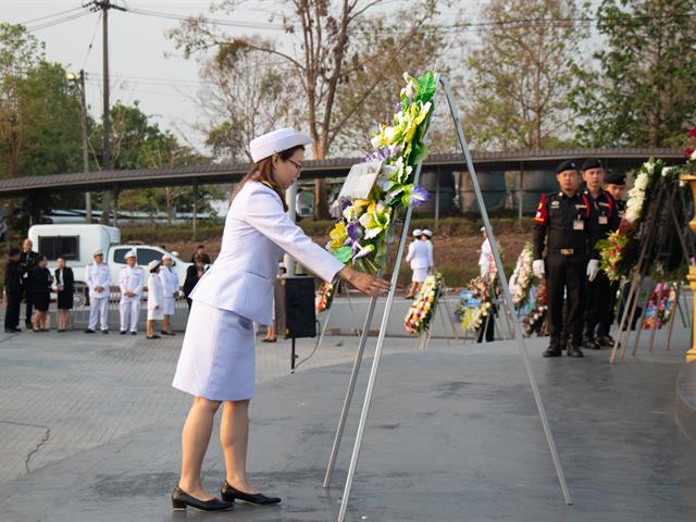 คณะศิลปศาสตร์,เข้าร่วมพิธีทำบุญและประกอบพิธีวางพวงมาลา,,เนื่องในวันคล้ายวันสวรรคตสมเด็จพระนเรศวรมหาราช,ประจำปี,2562