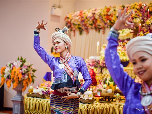 คณะศิลปศาสตร์,จัดโครงการ,“ศักดิ์ศรี,ศักดิ์สิทธิ์,สัมฤทธิ์พระนาม”,พิธีปลดป้าย,มอบรุ่น,และประดับเครื่องหมายแก่นิสิตชั้นปีที่,1,คณะศิลปศาสตร์,ประจำปีการศึกษา,2561