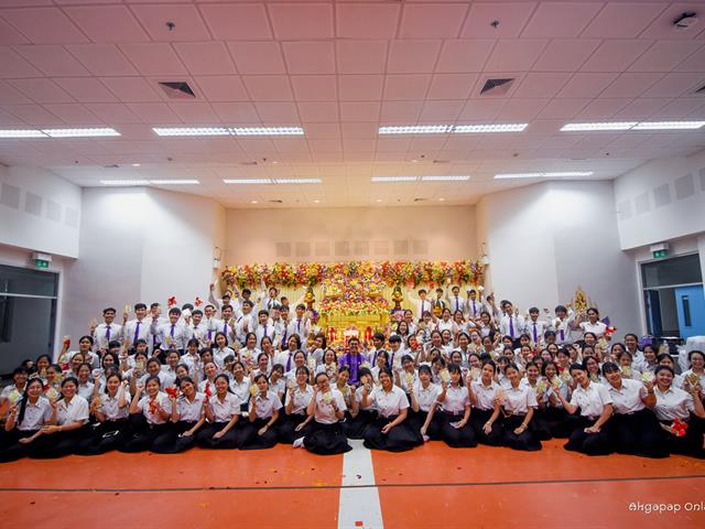 คณะศิลปศาสตร์,จัดโครงการ,“ศักดิ์ศรี,ศักดิ์สิทธิ์,สัมฤทธิ์พระนาม”,พิธีปลดป้าย,มอบรุ่น,และประดับเครื่องหมายแก่นิสิตชั้นปีที่,1,คณะศิลปศาสตร์,ประจำปีการศึกษา,2561